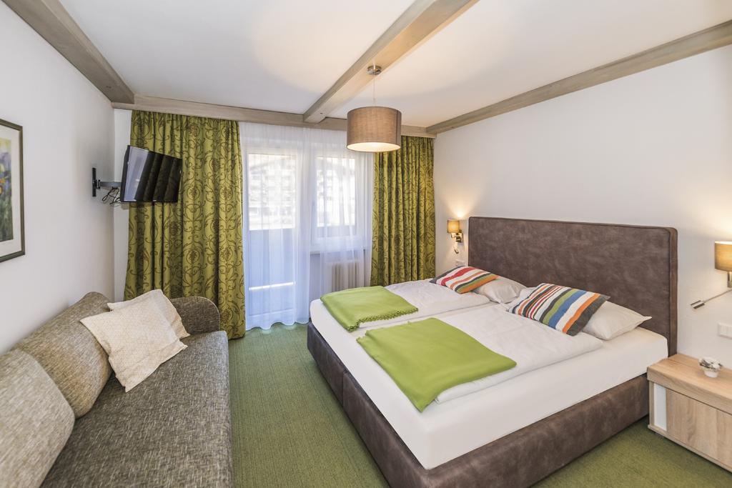 Hotel Garni Wieshof Rauris Exterior photo